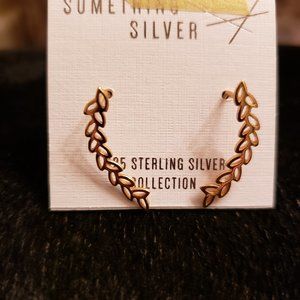 Leaf Vine Climbers in Gold